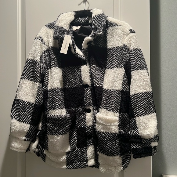 NWT Faux Fleece Jacket - Picture 1 of 8